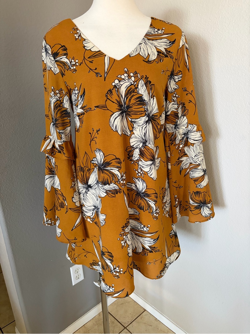 Love Riche Mustard Floral V-Neck Bell Sleeve Tunic mini dress